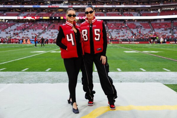 ‘Não estou bem’: a esposa de Kyle Juszczyk, Kristin, revela um pequeno acidente com Claire Kittle no show do TEU com a performance de sucesso de Taylor Swift