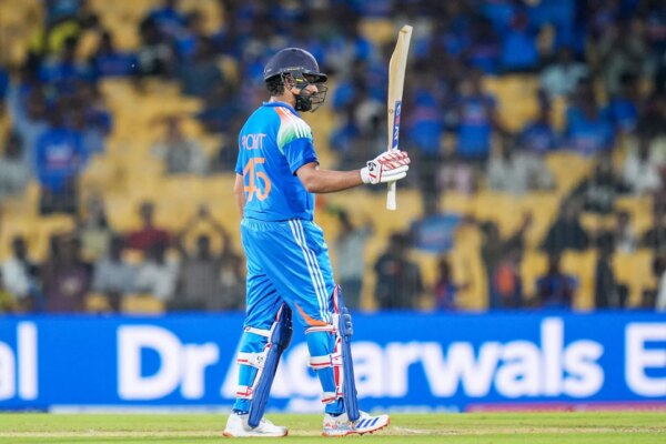 "Perdeu um século e ele não estava feliz" – Aakash Chopra sobre a batida de Rohit Sharma em IND vs AFG 2026 3º ODI