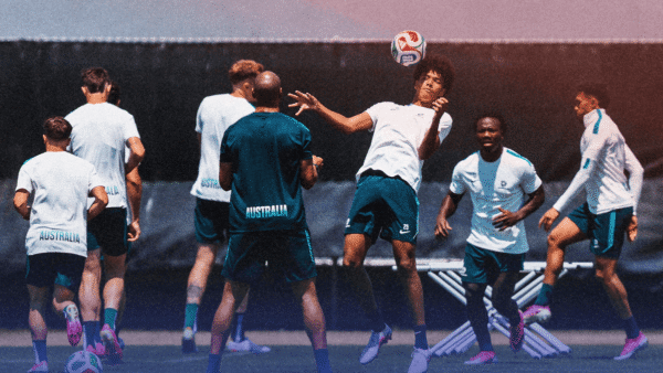 A tensão aumenta entre a USMNT e a Austrália enquanto os fãs da Escócia dominam Boston