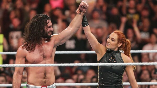 Becky Lynch envia uma mensagem sincera a Seth Rollins
