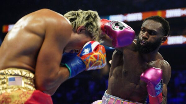 Jaron Ennis consegue vitória por nocaute sobre Xander Zayas para unificar os títulos júnior dos médios WBA e WBO enquanto Ben Whittaker impede Richard Rivera | Notícias do boxe
