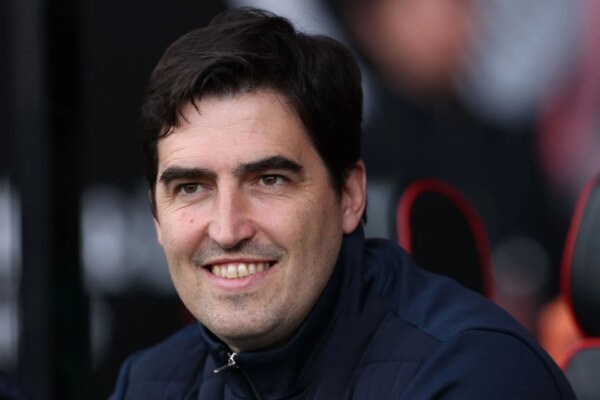 Liverpool pronto para pagar pacote de € 100 milhões para contratar estrela da Bundesliga, clube quer taxa de transferência mais alta: Relatórios