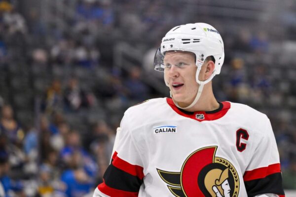 Doug Armstrong: Blues perguntou sobre Brady Tkachuk, mas não estava em sua lista comercial de 4 times