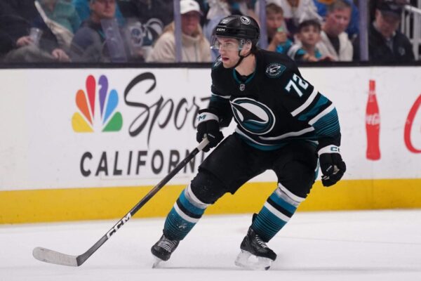 Notas comerciais da NHL: os senadores adicionam Eklund como substituto de Tkachuk, os tubarões recebem outra escolha entre os 10 primeiros