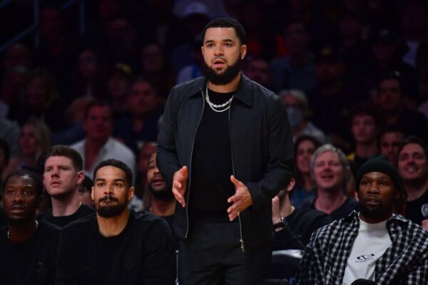Fred VanVleet, do Rockets, receberá opção de jogador de US$ 25 milhões: Fontes