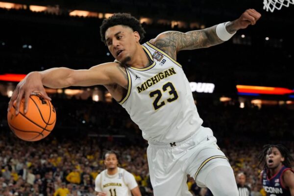 Golden State Warriors seleciona Yaxel Lendeborg com a 11ª escolha no draft de 2026 da NBA