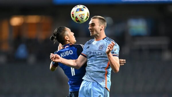 NYCFC M James Sands retorna do empréstimo e assina extensão