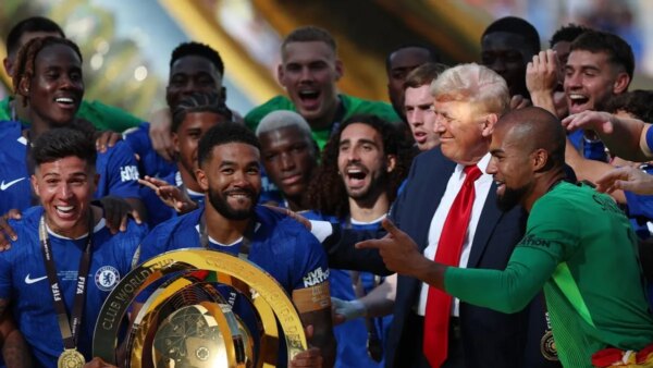 FIFA: Donald Trump participará da final e apresentará troféu da Copa do Mundo