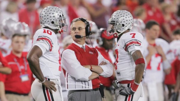 Estado de Ohio adicionará Jim Tressel ao Ring of Honor