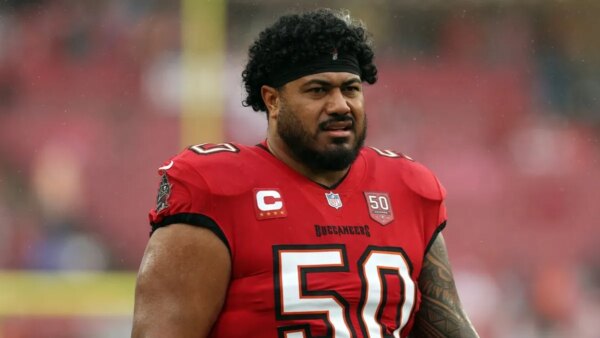 Bucs DT Vita Vea é um ‘hold-in’ no acampamento, busca novo contrato