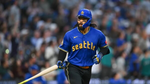 Mariners convocam IF/OF Connor Joe da Triple-A Tacoma