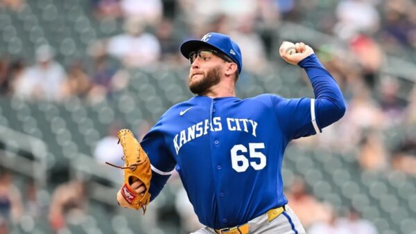 Com a estreia na MLB do ano passado em mente, Noah Cameron do Royals está pronto para o Rays