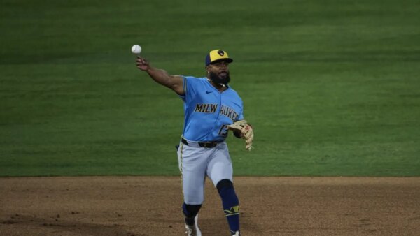 Relatório: Padres contrata o veterano IF Luis Rengifo para uma liga secundária