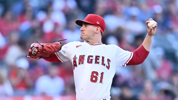 Sam Aldegheri, dos Angels, pretende seguir forte esforço na final contra os D-backs