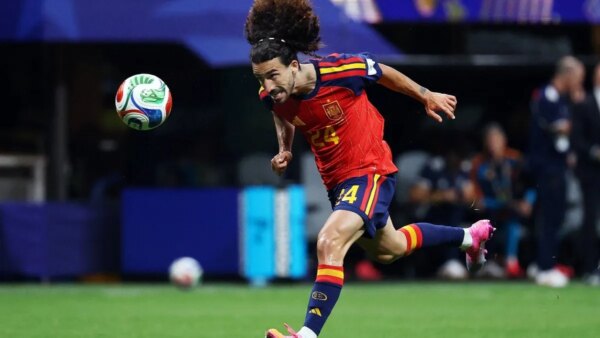 Espanha busca redefinição contra Arábia Saudita após empate de abertura