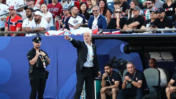 Graham Arnold, do Iraque, sobre o confronto com a França: Gostaria que pudéssemos jogar contra três goleiros