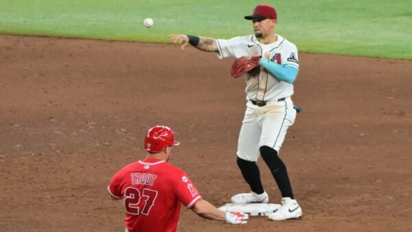 Angels OF Mike Trout (músculo posterior da coxa) enfrenta o infortúnio, colocado em IL