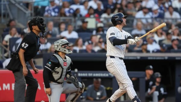 O golpe certeiro de Andrew Benintendi leva o White Sox à vitória sobre os Yankees