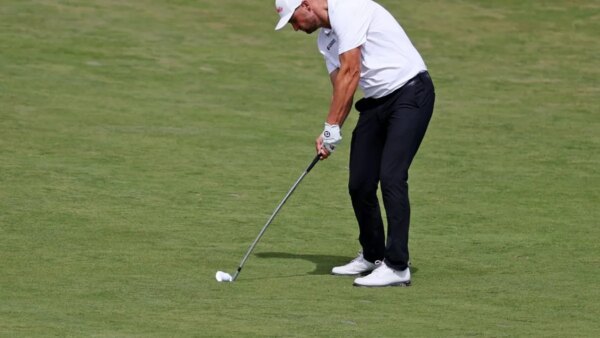 Wyndham Clark mantém o comando no US Open e leva vantagem de 4 tacadas no fim de semana