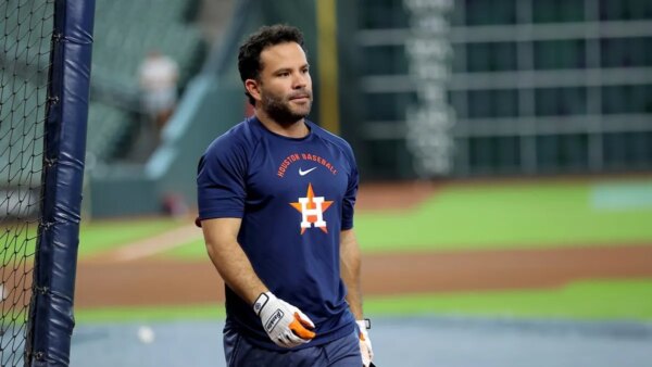 Jose Altuve, do Astros, espera esquentar contra os Guardians