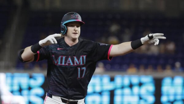 Surging Marlins vence batalha de ida e volta com Giants