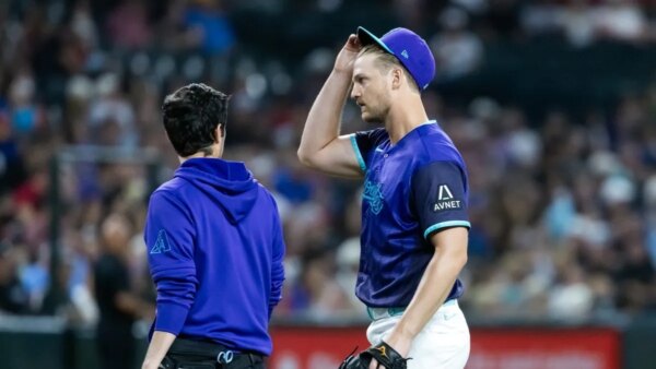 D-backs perdem RHP Michael Soroka (glúteo), OF Jordan Lawlar (músculo posterior da coxa) devido a lesões