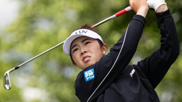 Miyu Yamashita venceu Lottie Woad nos playoffs para ganhar o título Meijer LPGA
