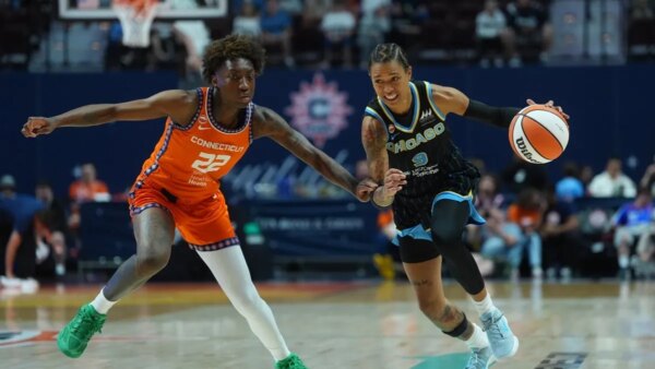 O sol derrapa quando Brittney Griner se torna a líder de bloqueios de todos os tempos da WNBA