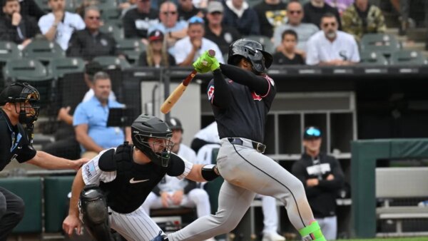 Guardians ignoram os últimos home runs do White Sox e vencem em 10º