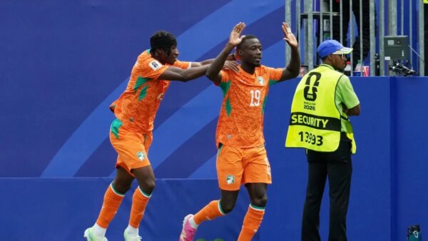 Costa do Marfim dá o primeiro nocaute ao vencer Curaçao