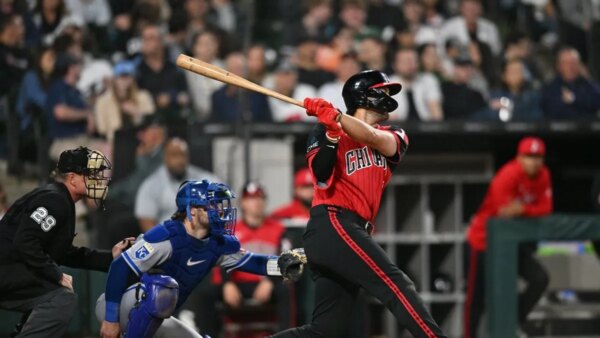 A saída de Jacob Gonzalez leva o White Sox à décima vitória consecutiva em casa na série
