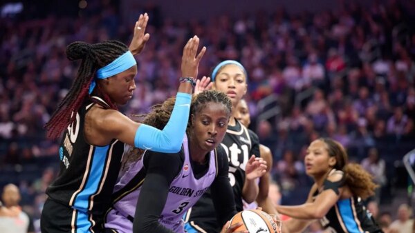 Os 16 pontos de Gabby Williams ajudam as Valquírias a derrotar Dream novamente
