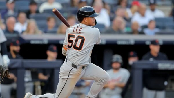 Tigres atacam Yankees para começar a série com vitória