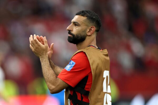 Mohamed Salah faz história no Egito na Copa do Mundo da FIFA depois de marcar no confronto contra a Nova Zelândia