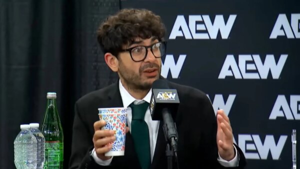Presidente da AEW, Tony Khan, revela se está comprando a TNA