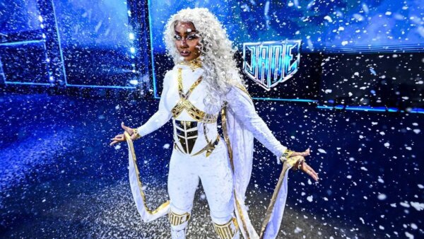 WWE: Jade Cargill faz declaração com novo visual após recente mau funcionamento do guarda-roupa do SmackDown