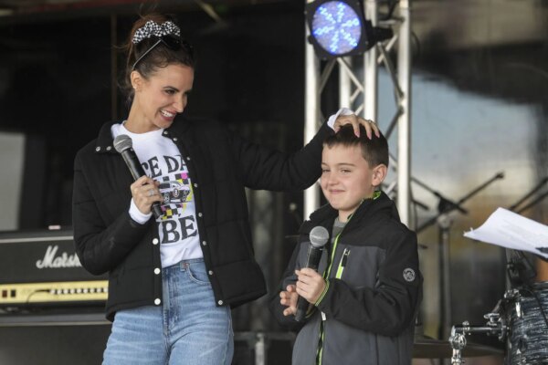 Samantha Busch compartilha reflexões comoventes sobre a vida sem o marido Kyle Busch: “Mas ainda sou mãe”