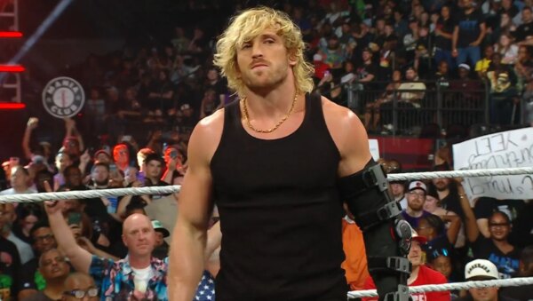 Enviando nossas mais sinceras condolências ao Superstar da WWE Logan Paul