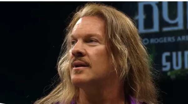 Estrela feminina da AEW reage após o doppelgänger de Chris Jericho aparecer na Copa do Mundo FIFA