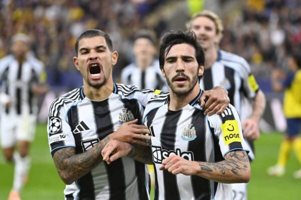 Por que tantos jogadores do Newcastle estão afastados e estamos prestes a ver um êxodo em massa?