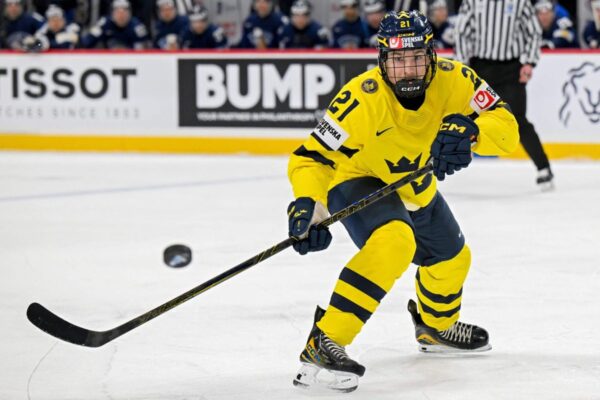 Superlativos da classe Draft da NHL 2026: classificação dos melhores patinadores, atiradores, mãos e muito mais