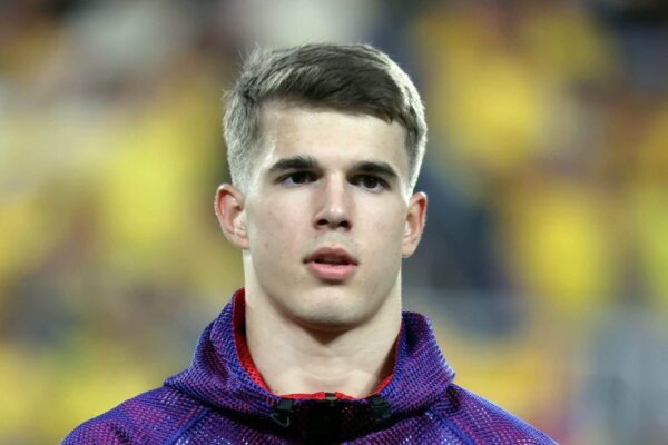 Brighton faz nova oferta de Luka Vuskovic ao Tottenham