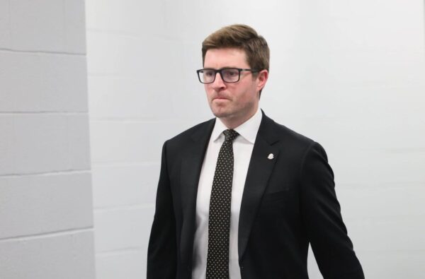 Kyle Dubas lidou muito bem com a semana do draft, mas uma dose de realidade atingiu os Penguins