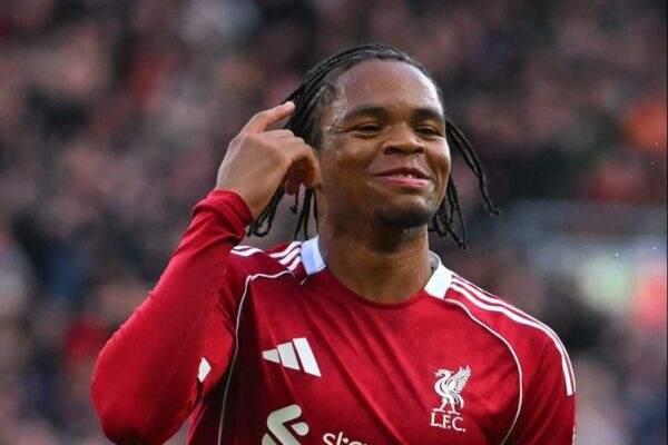 Rio Ngumoha, Liverpool, Bayern e a história de transferência mais estranha do verão até agora