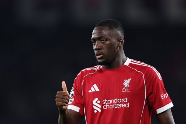 Ibrahima Konate chega ao Real Madrid por quatro anos após a saída do Liverpool