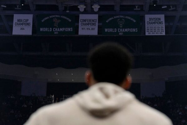 Como Giannis Antetokounmpo, Bucks, chegou a esse ponto? Uma linha do tempo de suas consequências