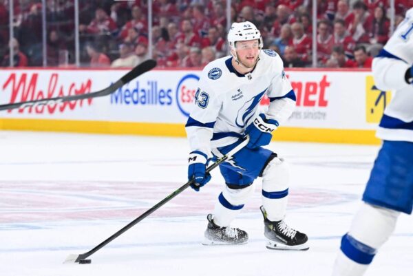 Como os Maple Leafs deveriam gastar mais de US$ 30 milhões em cap space neste verão?