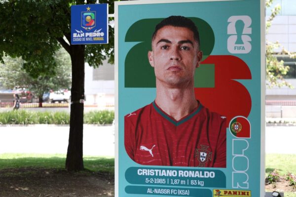 Cristiano Ronaldo entra, Neymar sai: como a Panini fez seu álbum de figurinhas da Copa do Mundo de 2026