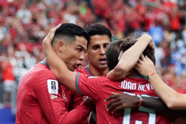 A tempestade nas redes sociais de Cristiano Ronaldo revela o cenário distópico desta Copa do Mundo