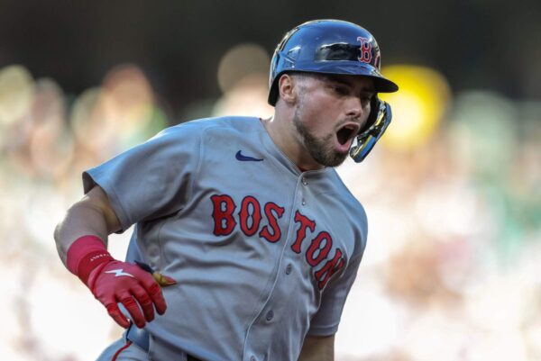 Isiah Kiner-Falefa machucado, Caleb Durbin surgindo, a joia do Ranger Suarez: conclusões do Red Sox